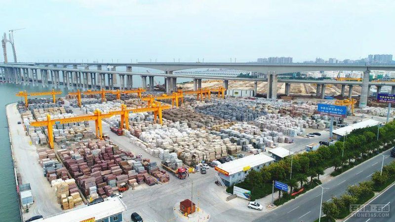 别墅外墙石材安装费用：揭秘影响价格的关键因素**