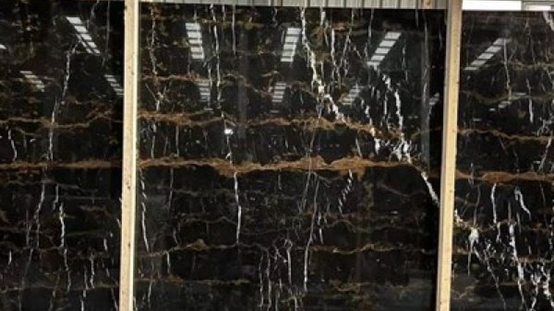 在选择石材病变处理方法时，需要考虑以下因素：
