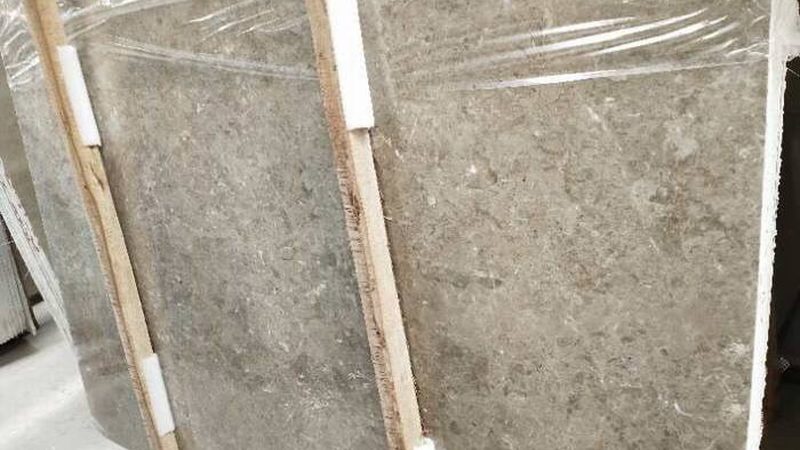 小户型岩板餐桌一体定制尺寸推荐